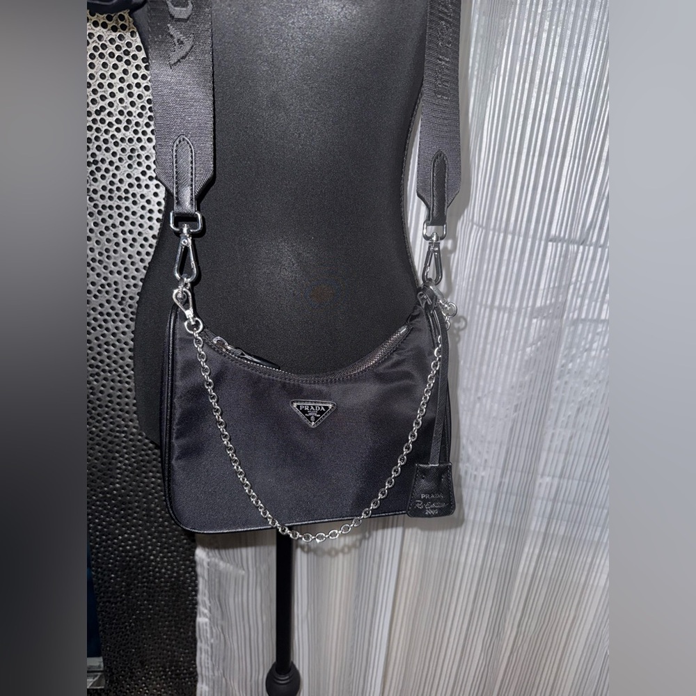 Black Nylon Crossbody with Chain Detail - Picture 4 of 5